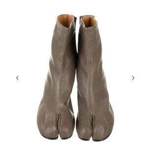 Maison Margiela Leather Boots Women's Size: 8 | US8, IT38